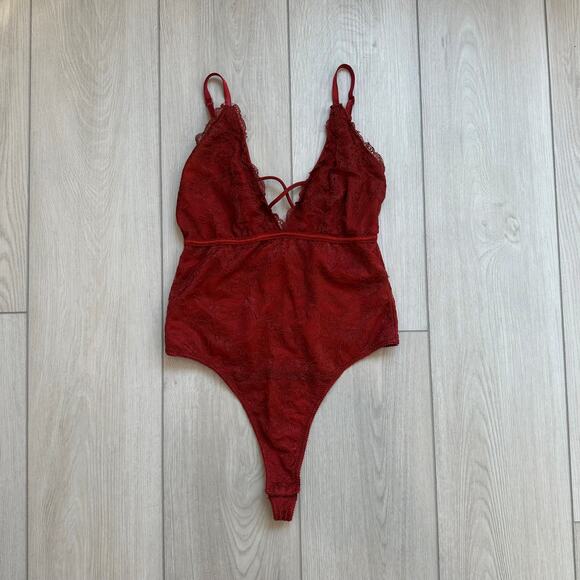 Red lace strappy low cut lace up thong bodysuit small - Picture 1 of 3